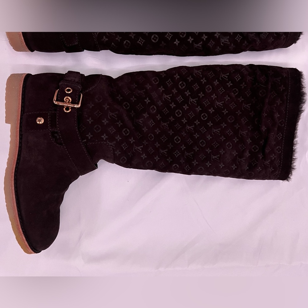 Louis Vuitton Fauvist Brown Monogram Suede Knee Length Boots - Picture 6 of 16
